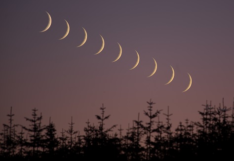 Crescent moon rise