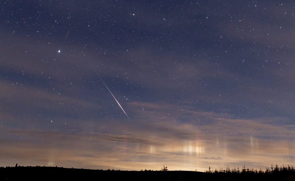 Light pillars