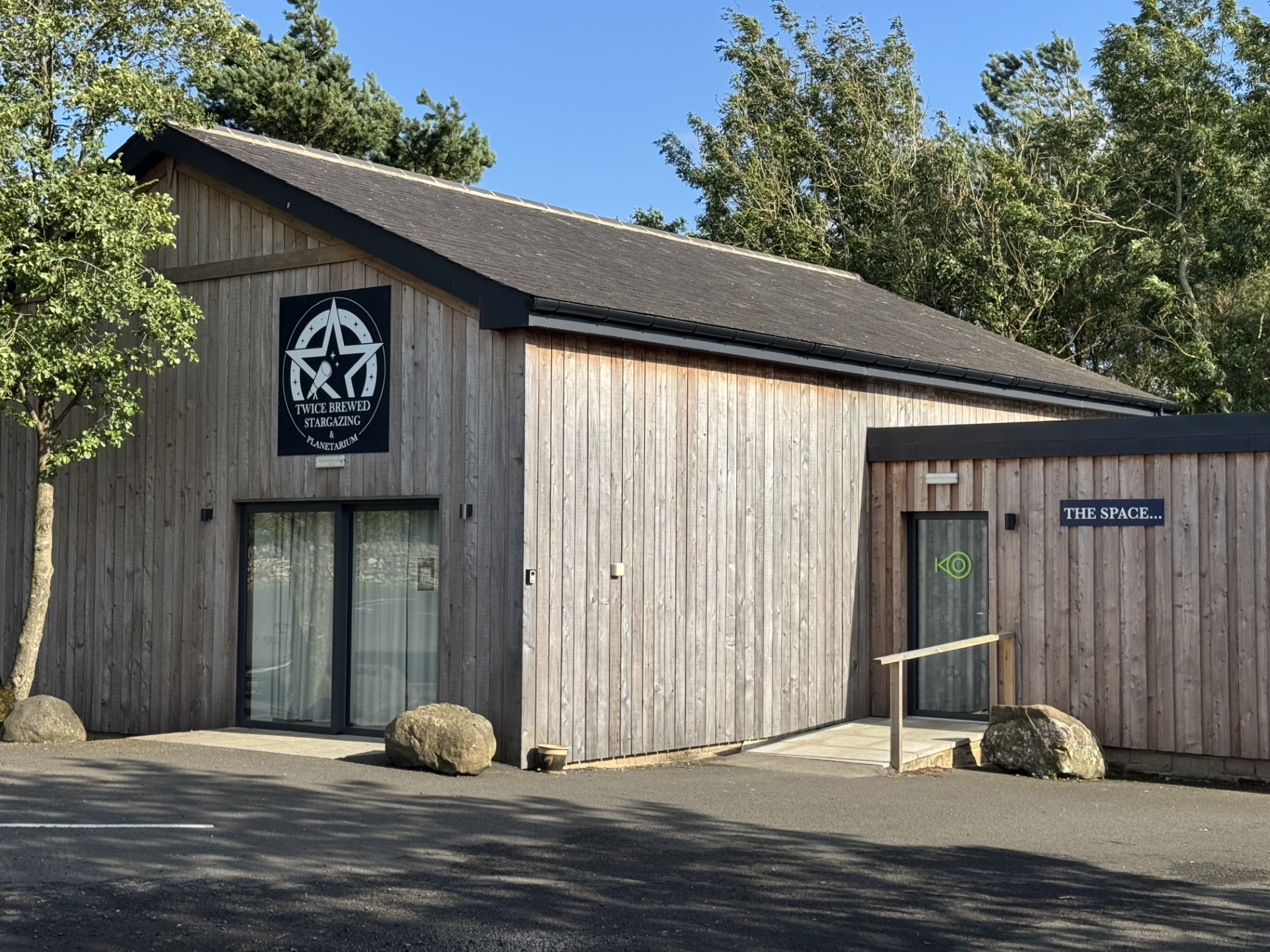 Twice Brewed Inn observatory